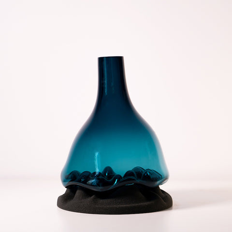Flora Decanter • Lake Edition • Deep Blue • Ash