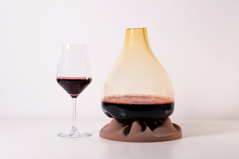 Flora Decanter • Lake Edition • Amber • Sand